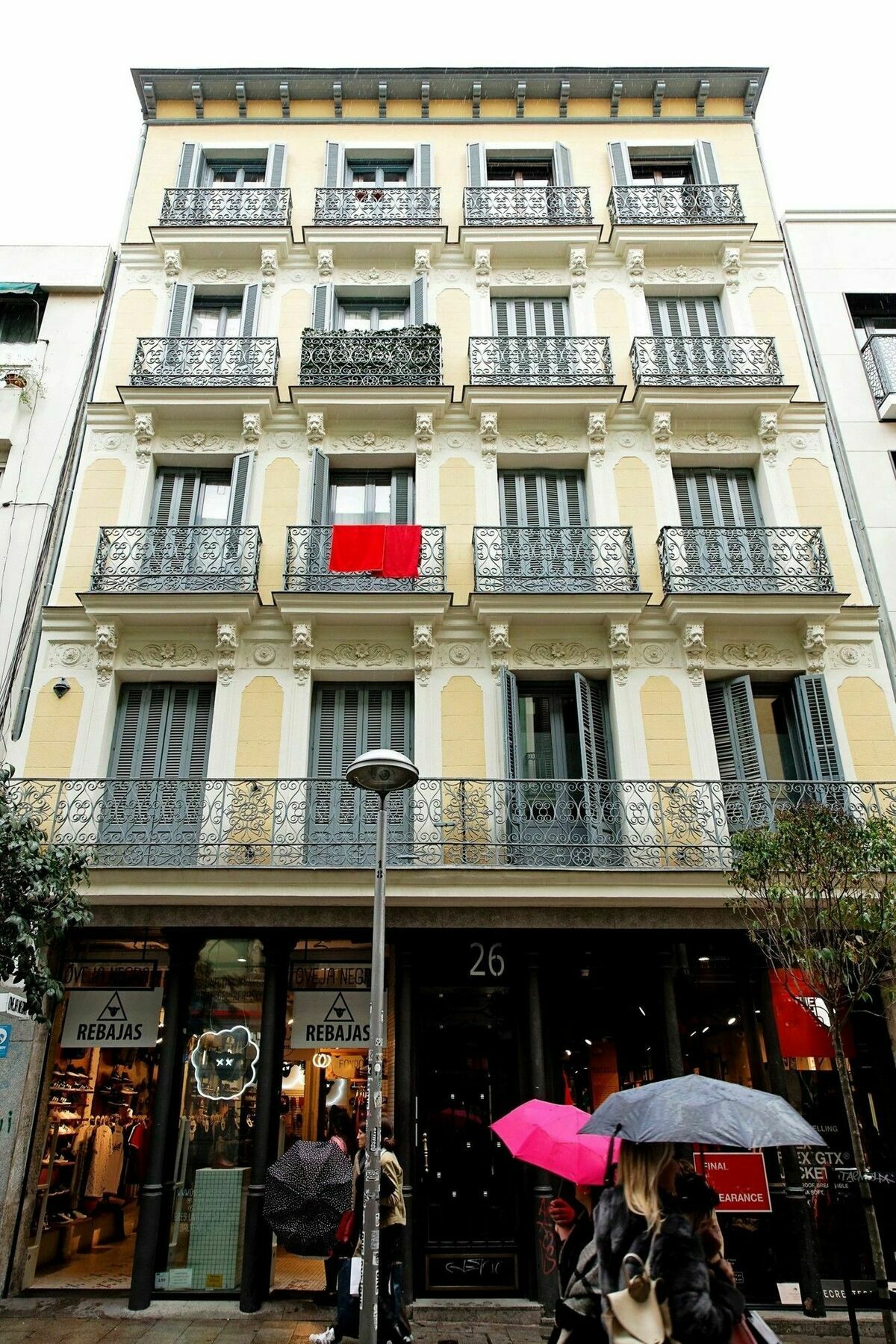 Fuencarral Lara City Center Madrid Eksteriør bilde
